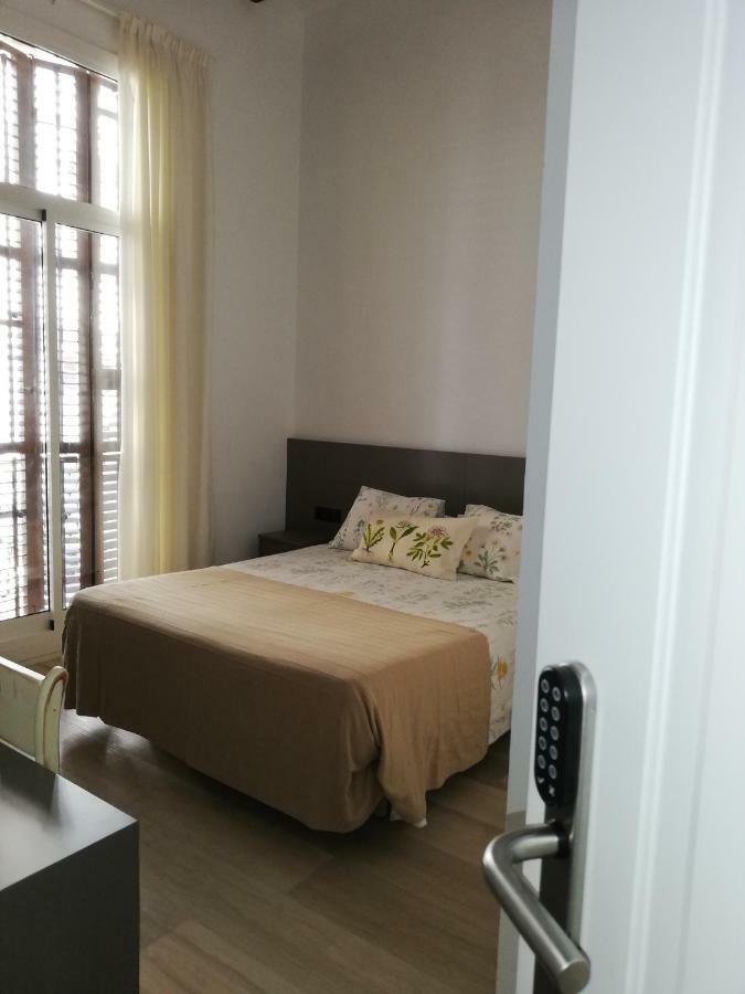 سيدجيس Hostal Parellades المظهر الخارجي الصورة